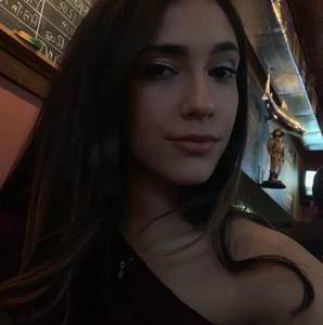 Meet your Posher, Jasmine